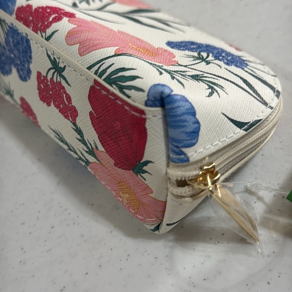 Kate Spade Floral Pencil Case with Ruler, Eraser & Sharpener New - Picture 10 of 11